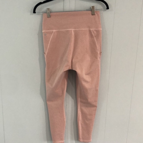 Fabletics pink leggings - Picture 7 of 10